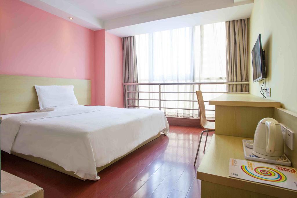 7Days Inn Mei Zhou Bin Fang Avenue Mai Châu Phòng bức ảnh