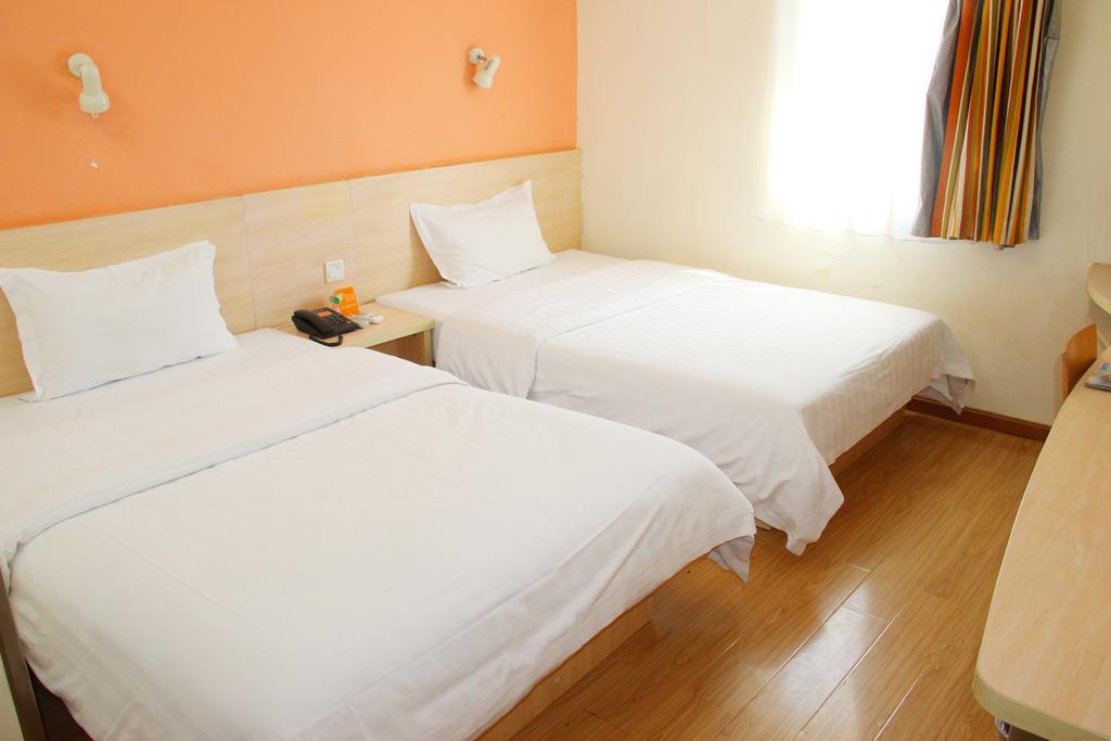 7Days Inn Mei Zhou Bin Fang Avenue Mai Châu Ngoại thất bức ảnh