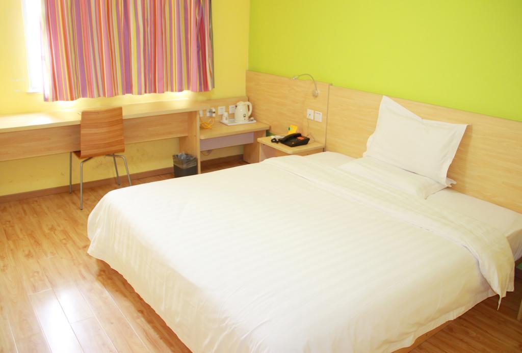 7Days Inn Mei Zhou Bin Fang Avenue Mai Châu Ngoại thất bức ảnh